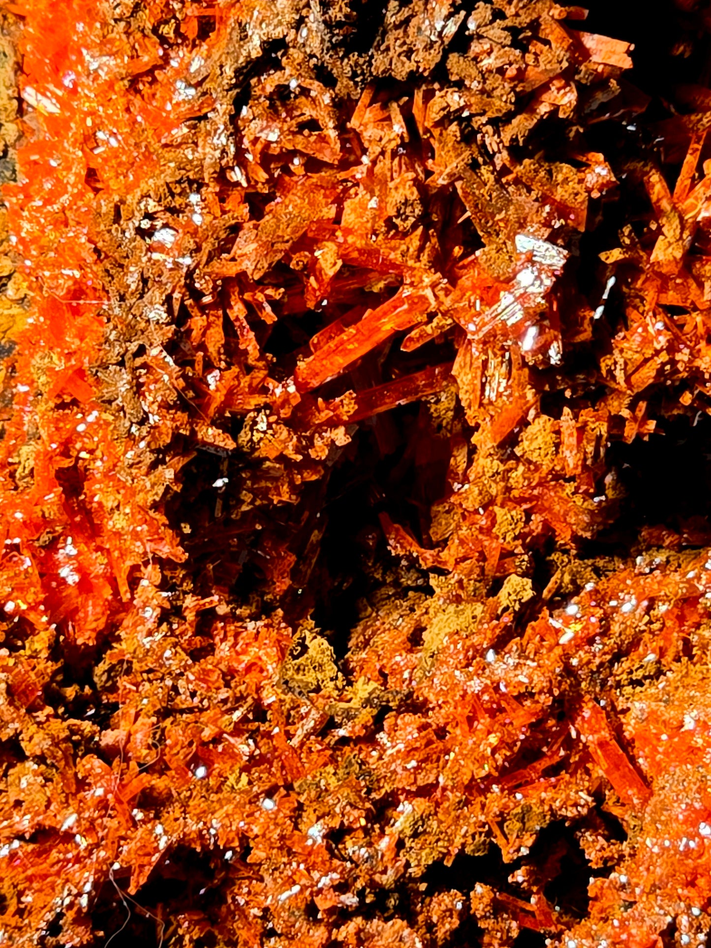 CROCOITE (cabinet)