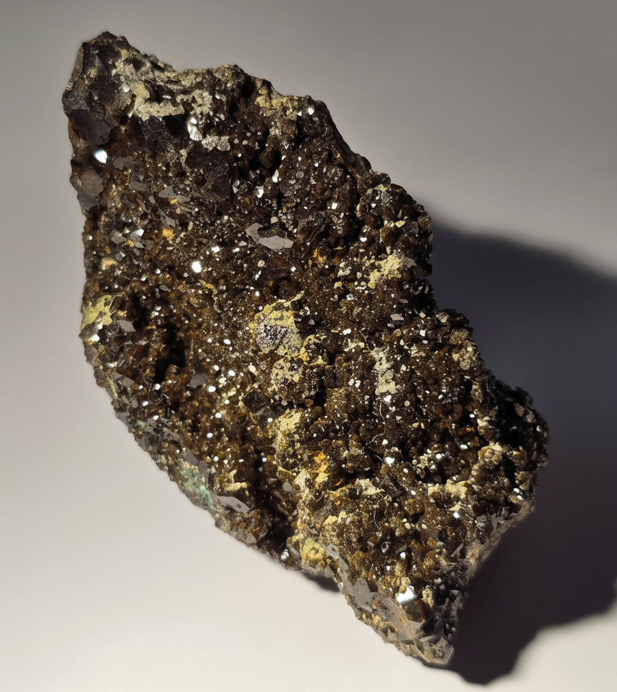 ANDRADITE (cabinet)