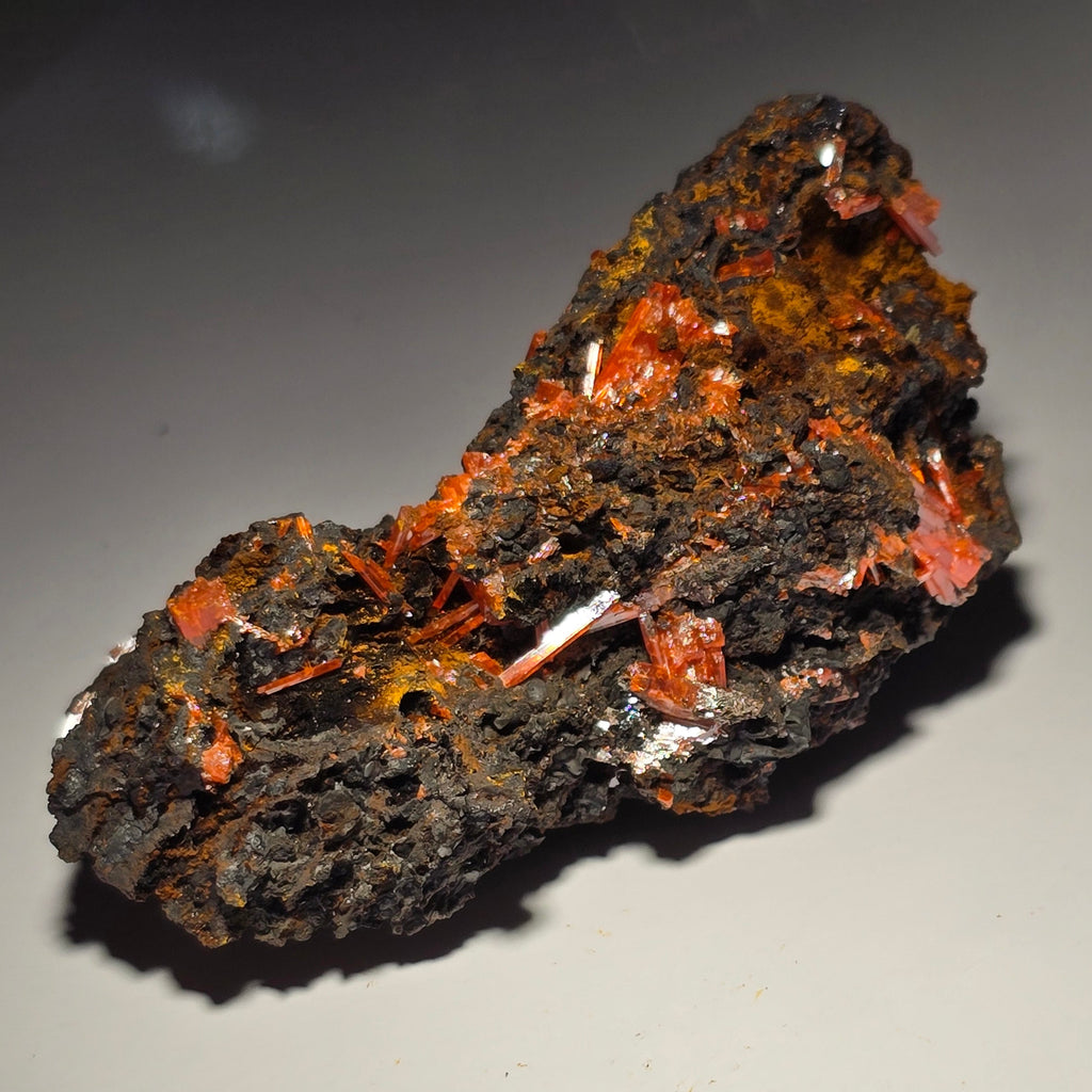 CROCOITE (small cabinet)