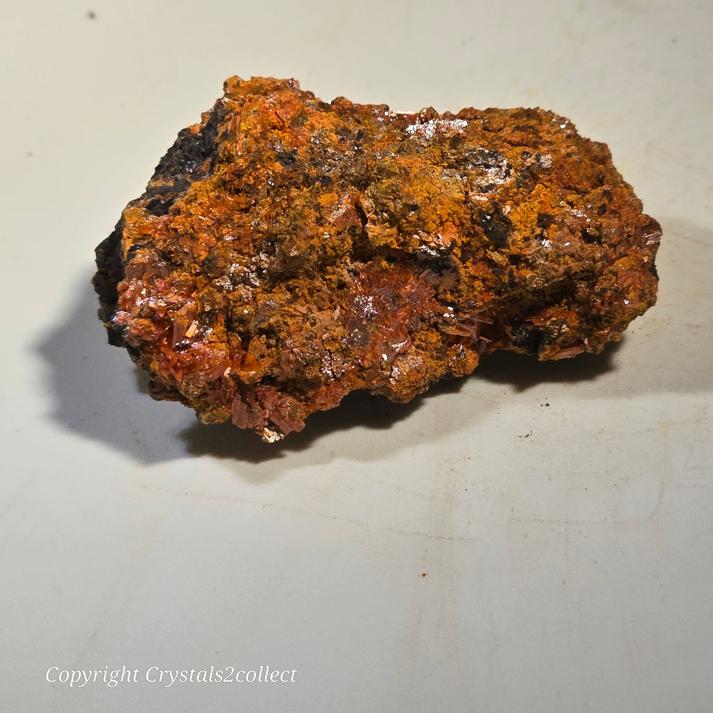CROCOITE (MINIATURE), MINE DE PLOMB ROUGE, TASMANIE