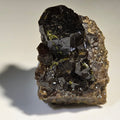 ANDRADITE (miniature), MINE DE KARA, HAMPSHIRE, TASMANIE