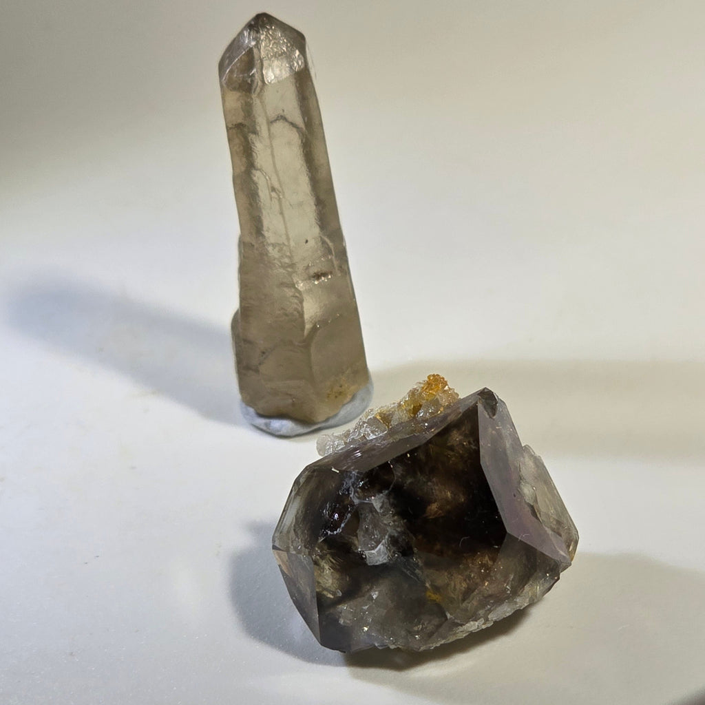 QUARTZ MOORALLA SMOKEY (miniature) (2 CRYSTALS)