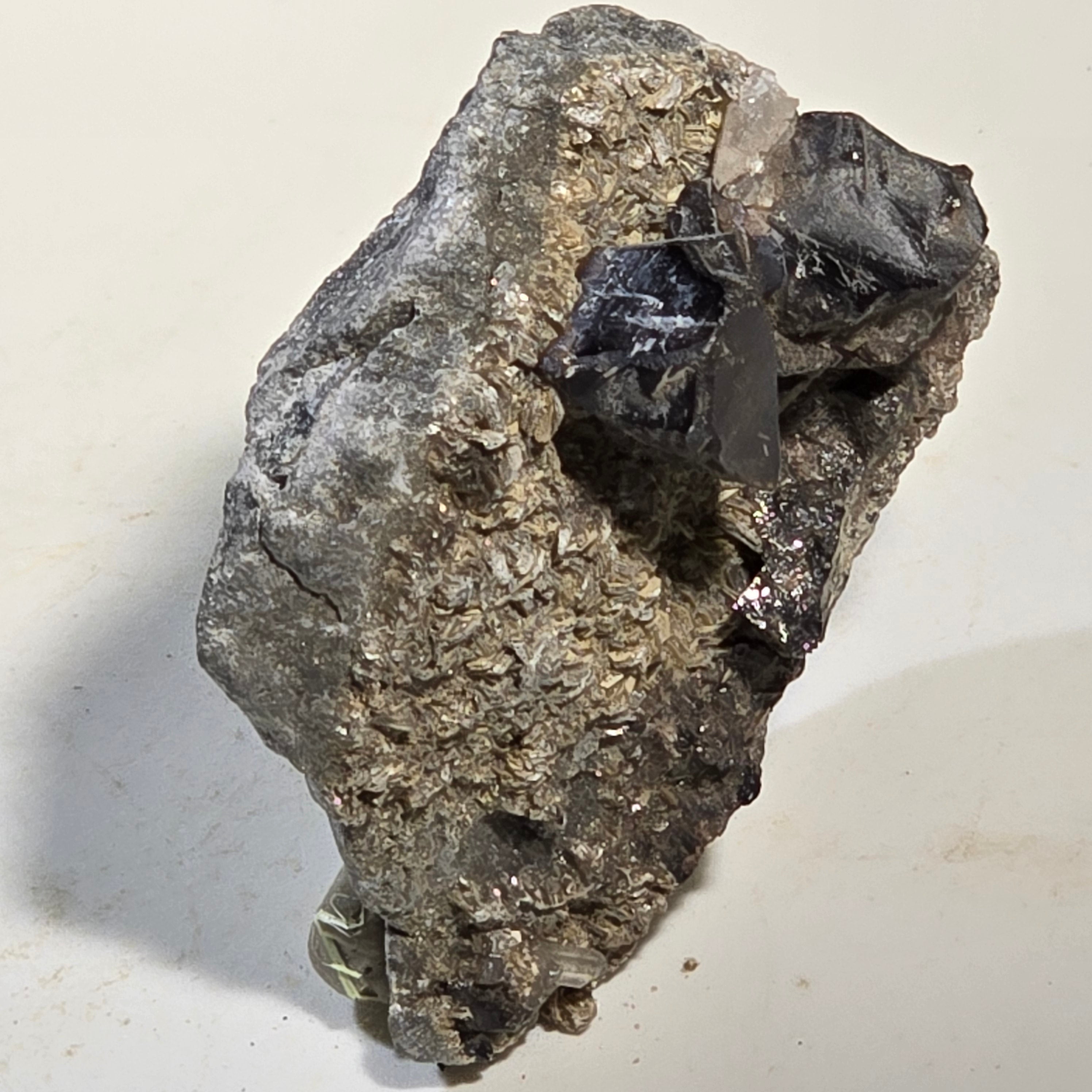 Cristaux de cassitérite à collectionner (sur matrice), mine de Kara, Tasmanie