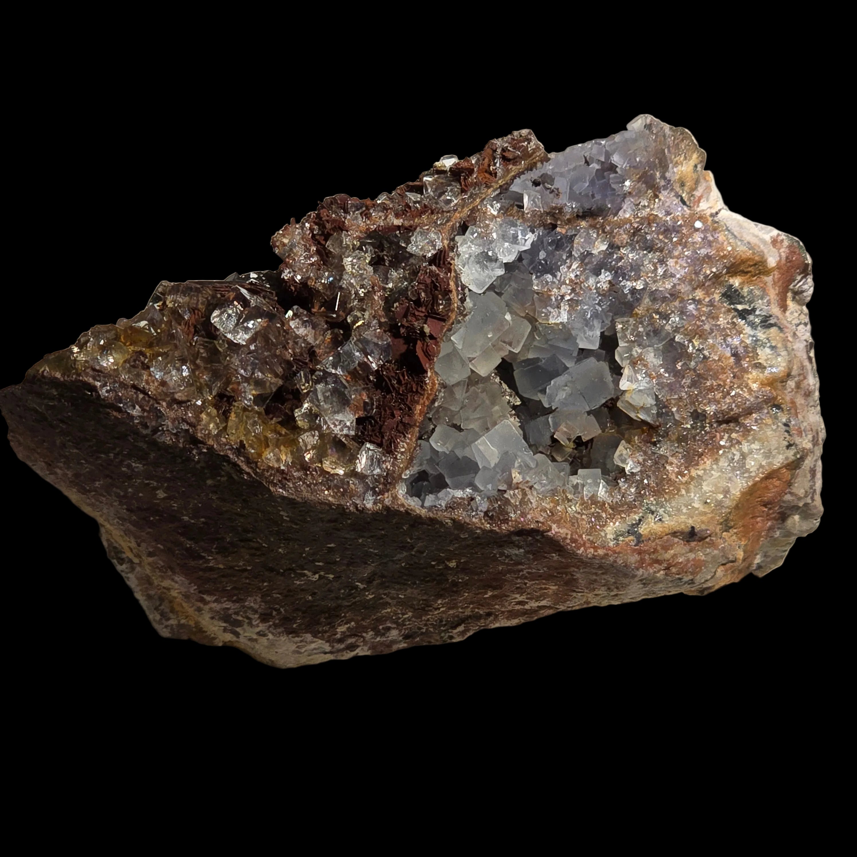 Fluorite sur sidérite et magnésite (avec inclusions de magnésite), mont Bischoff, Tasmanie