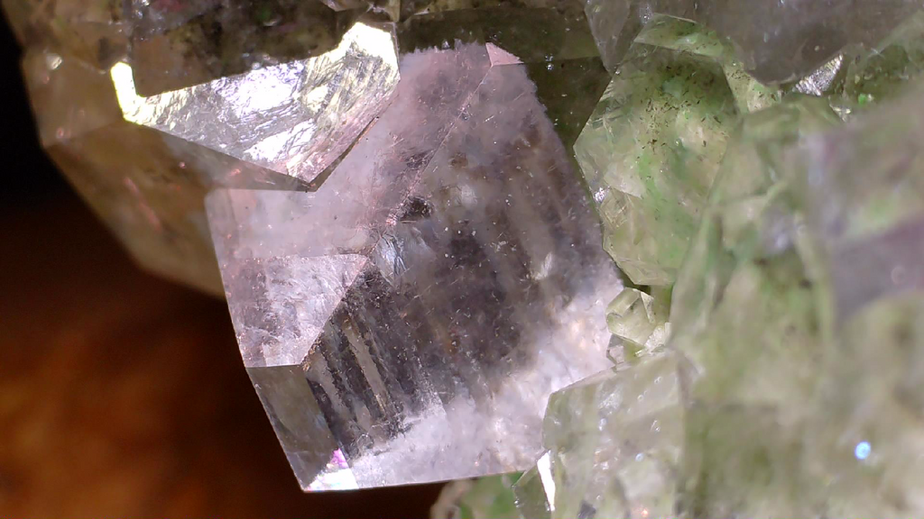 APOPHILLITE on BRUCITE, Avebury Mine Zeehan Dundas Tasmania (small cabinet)