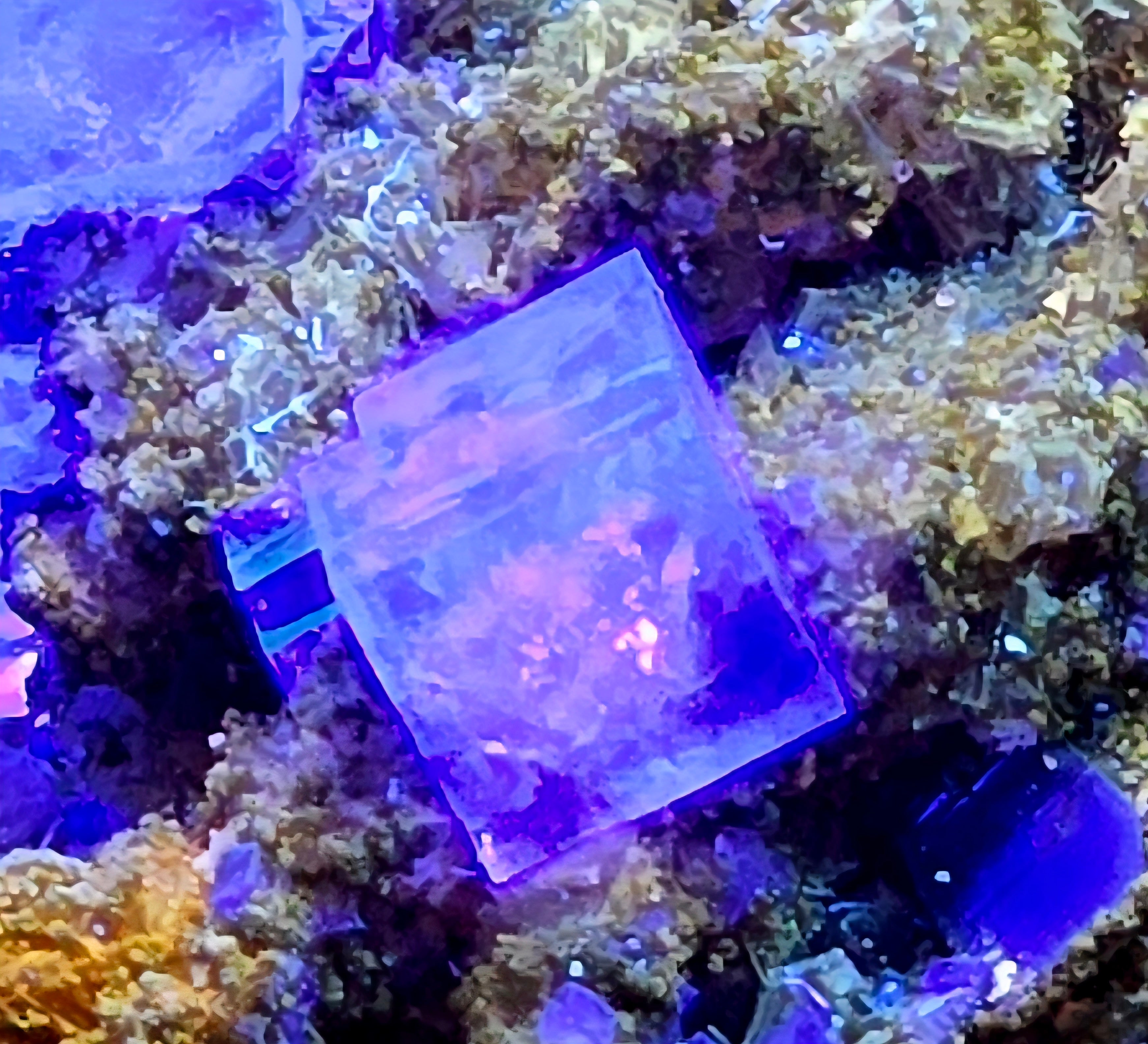 FLUORITE BLUE, BINGHAM, SOROCCO CO, NJ, USA (miniature)