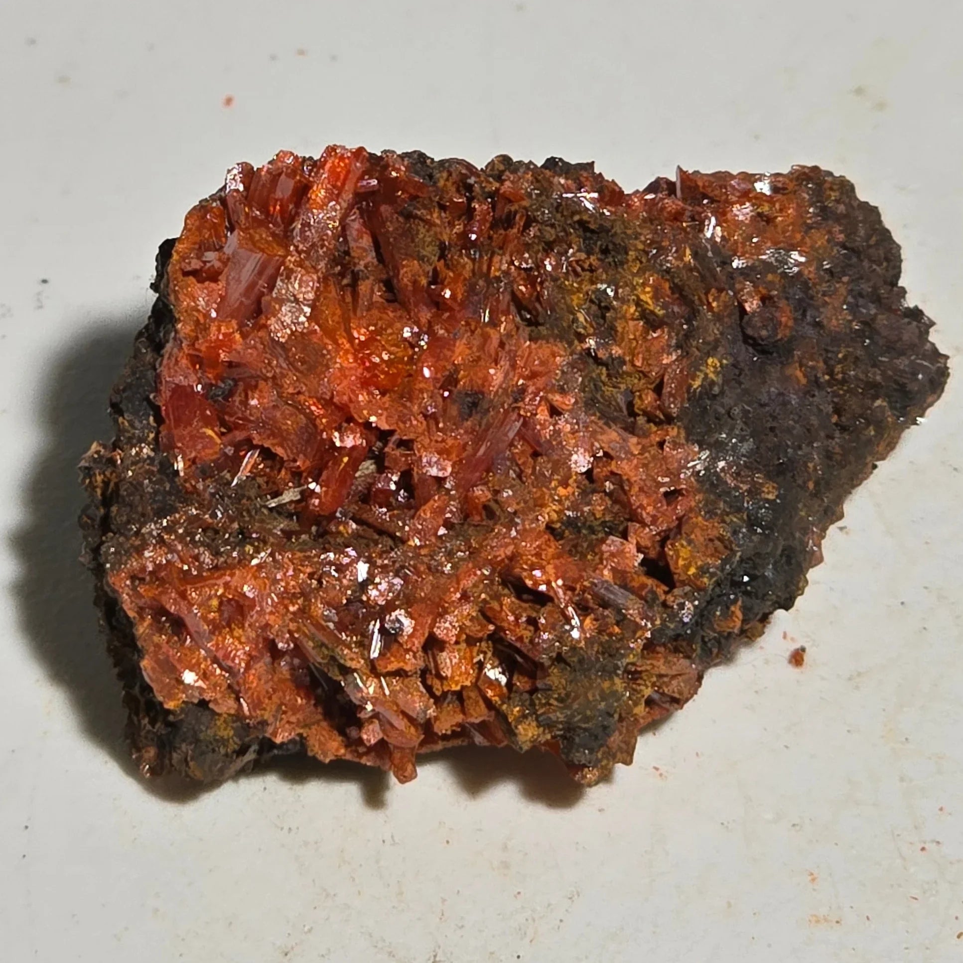 crocoite-miniature-red-lead-mine-2589-54 - Crystals2Collect