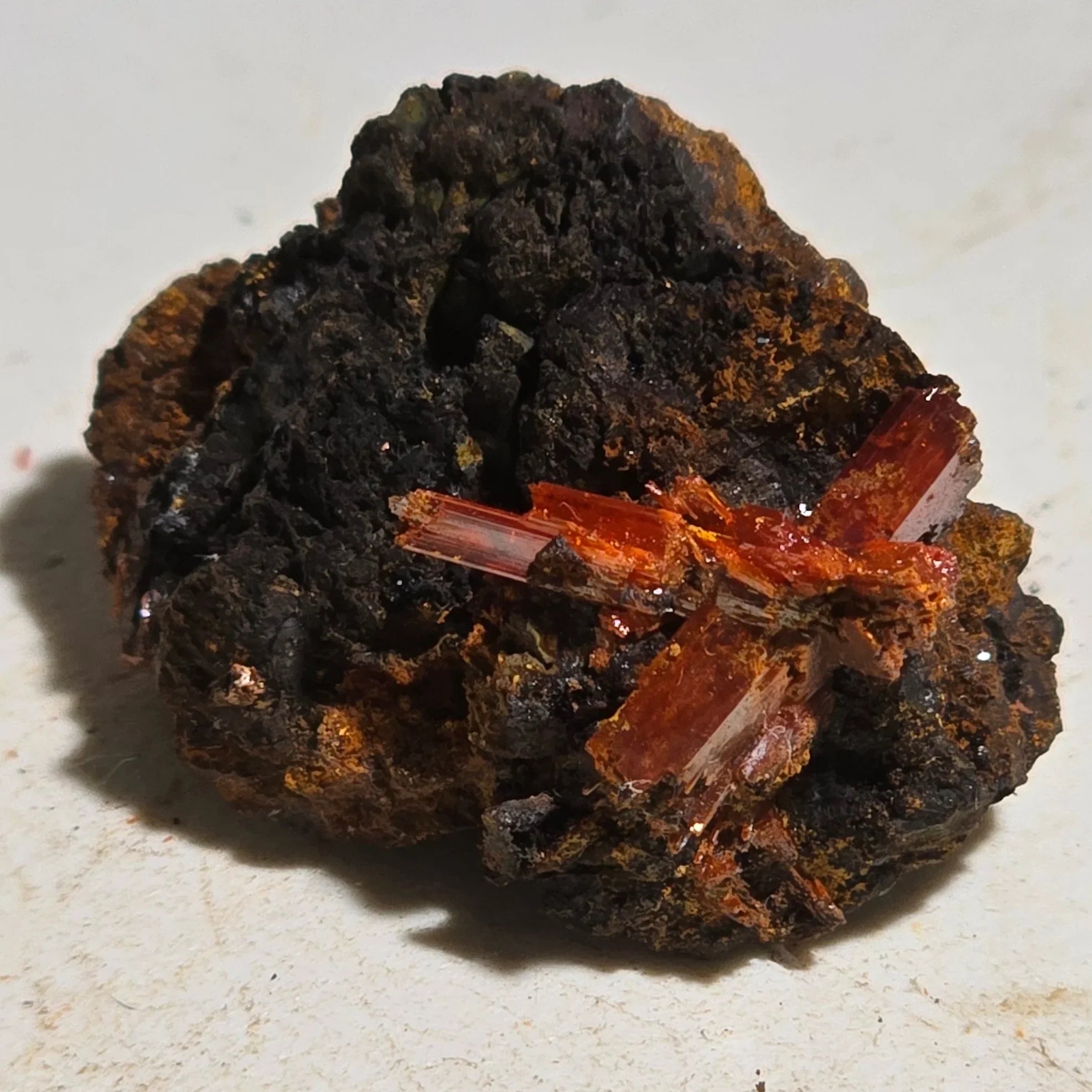 crocoite-miniature-red-lead-mine-2611-54 - Crystals2Collect