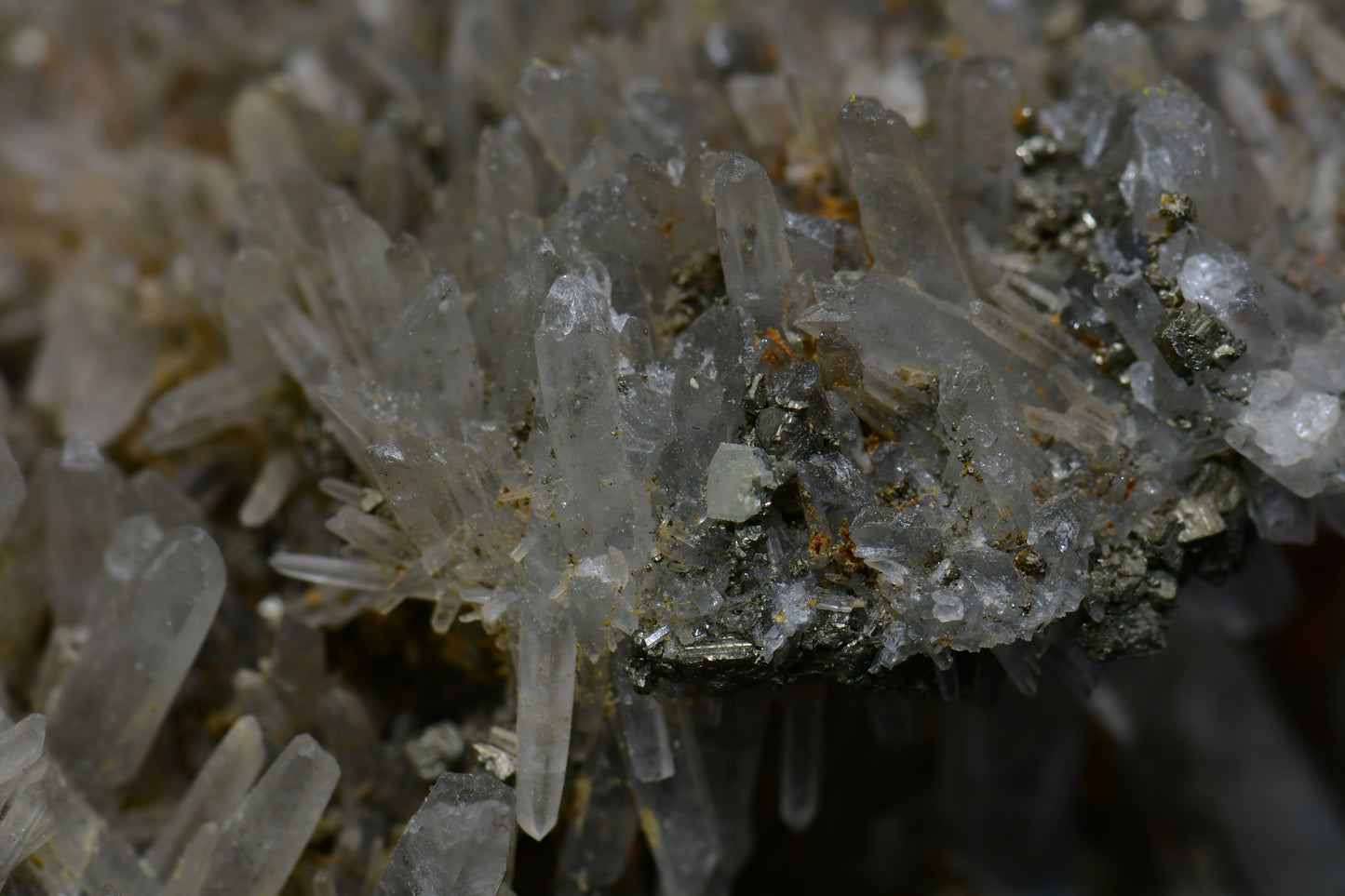 PYRITE on QUARTZ