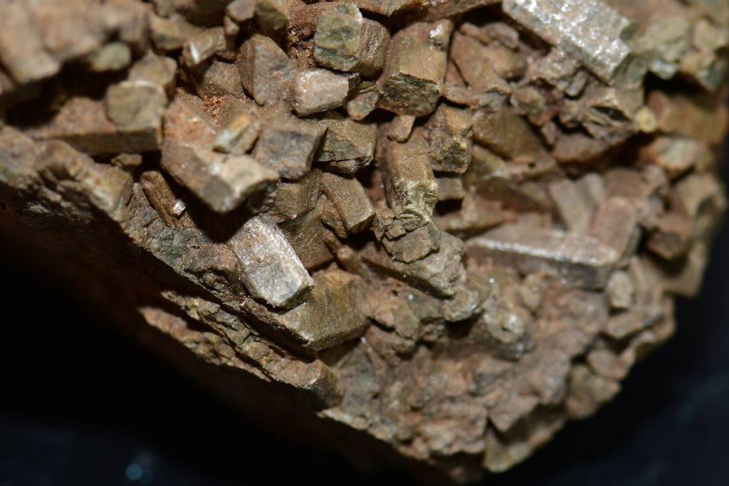 PYROSMALITE (EXTREMELY RARE) (small cabinet)