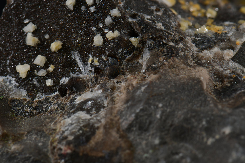 HAUSMANNITE (small cabinet)