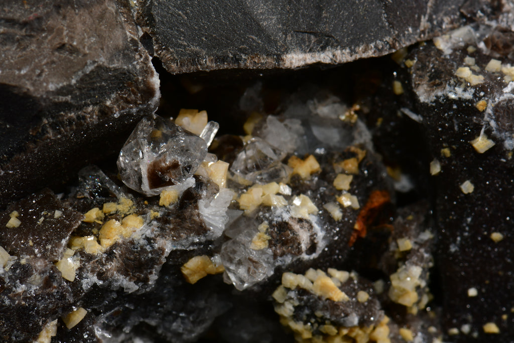 HAUSMANNITE (small cabinet)