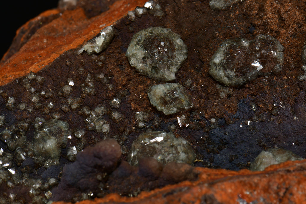 ADAMITE on LIMONITE (large cabinet)