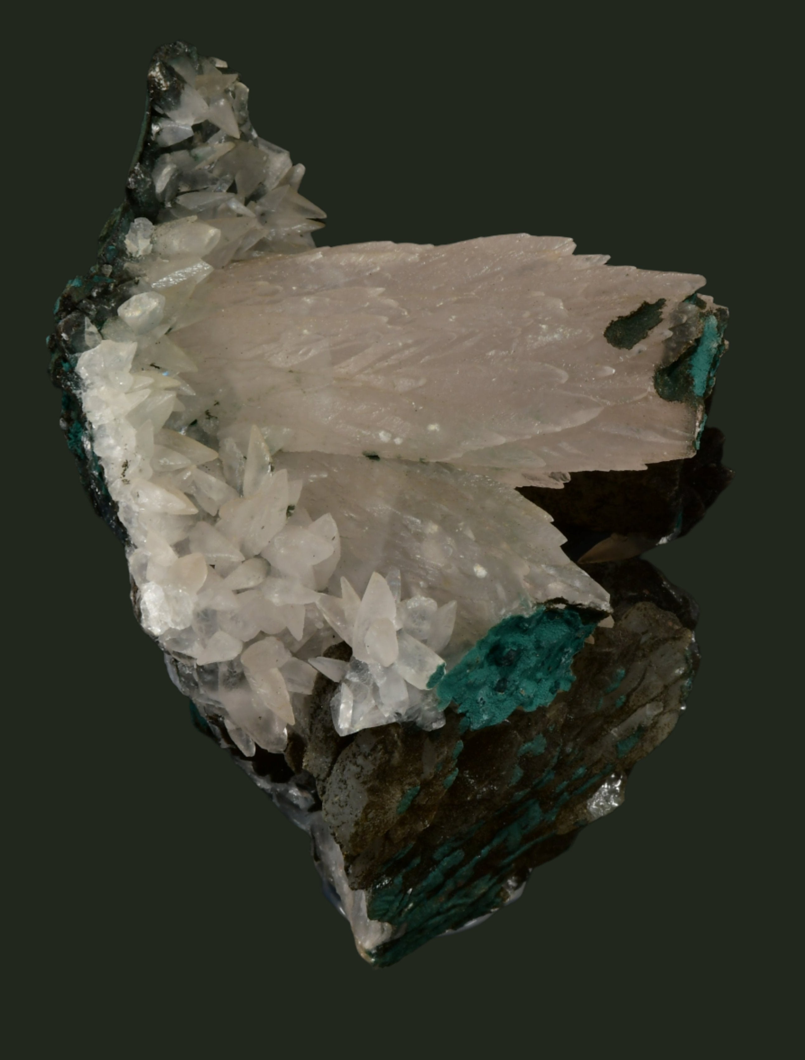 CALCITE (PINK DOG TOOTH) (small cabinet)