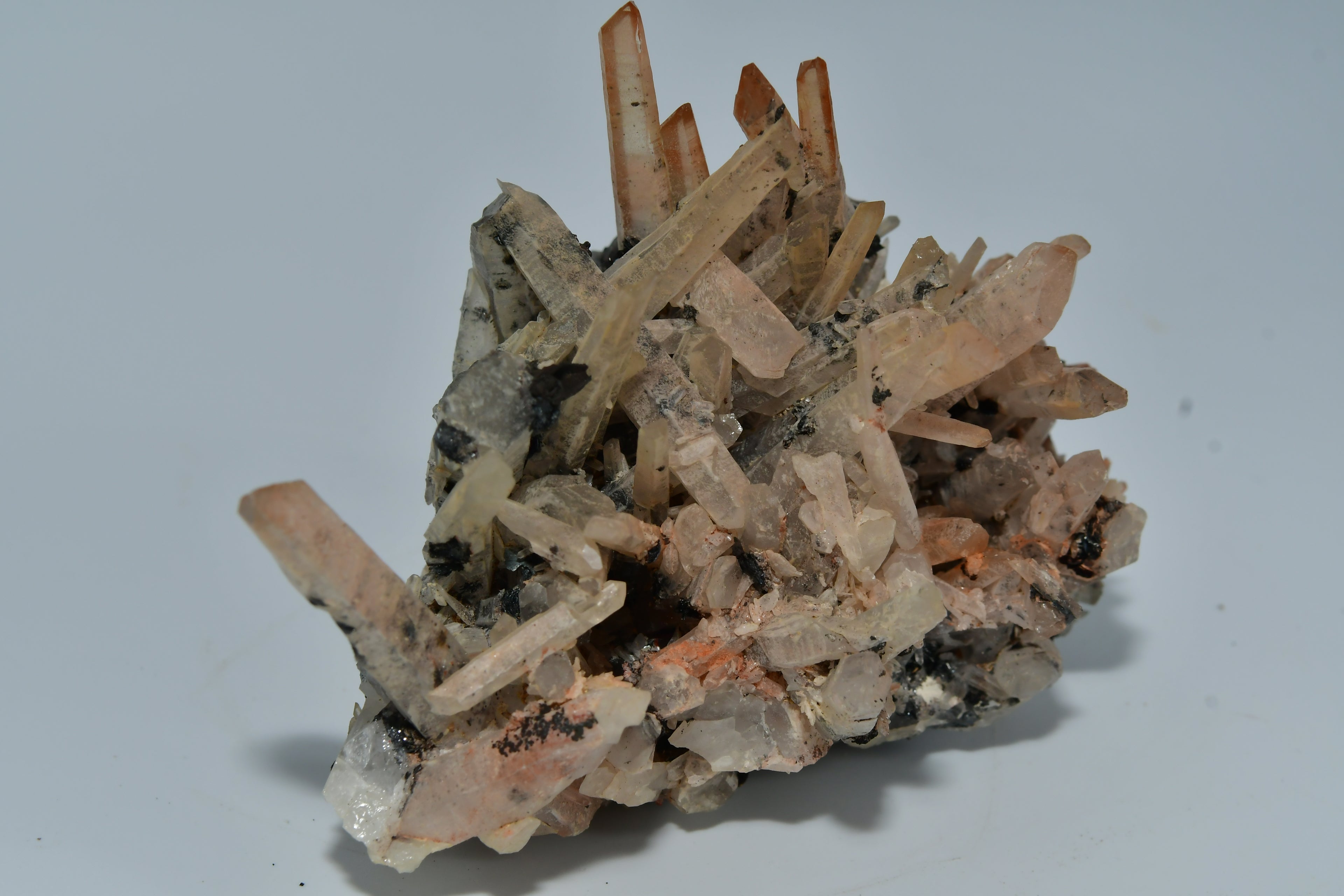 QUARTZ CLUSTER WITH BIOTITE (cabinet)