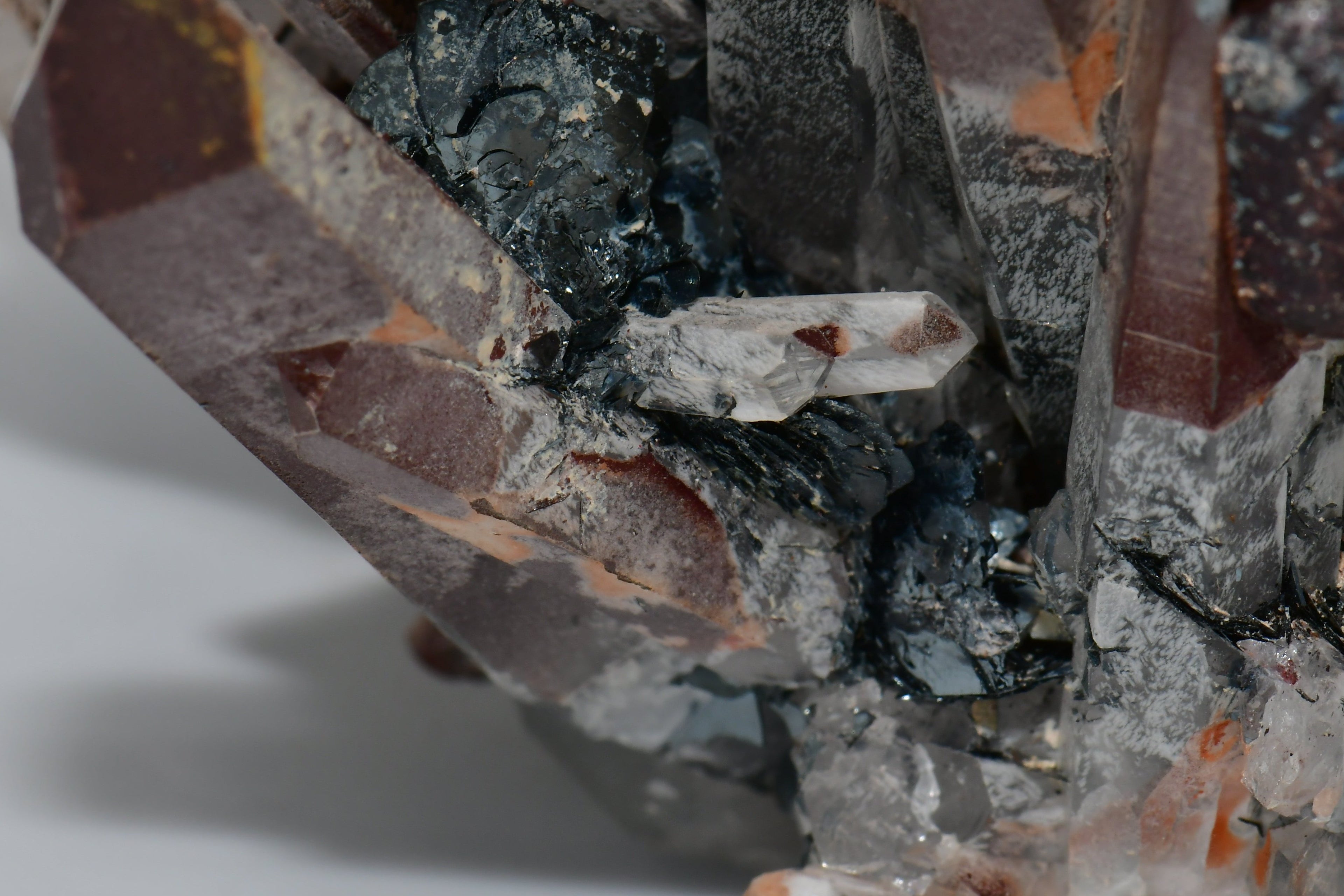 QUARTZ CLUSTER WITH HEMATITE and BIOTITE (cabinet)