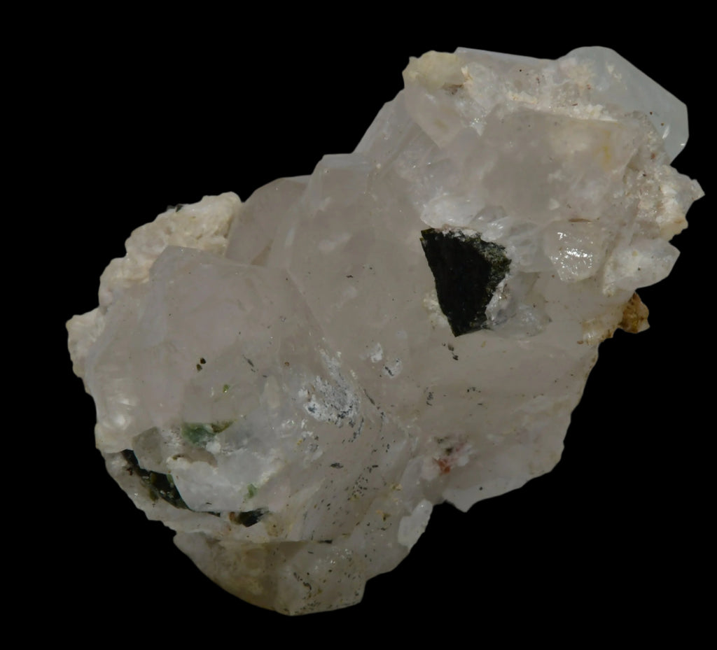 AQUAMARINE (BERYL) ON QUARTZ