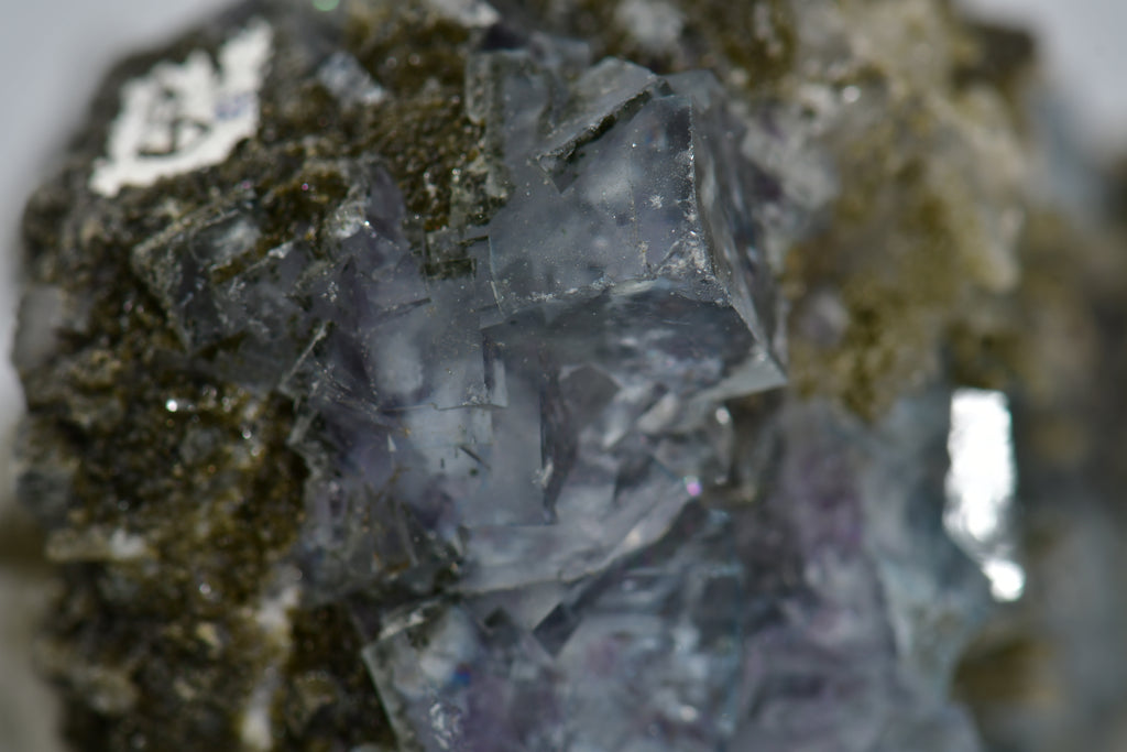 FLUORITE (BLUE) WITH QUARTZ AND BIOTITE (cabinet)