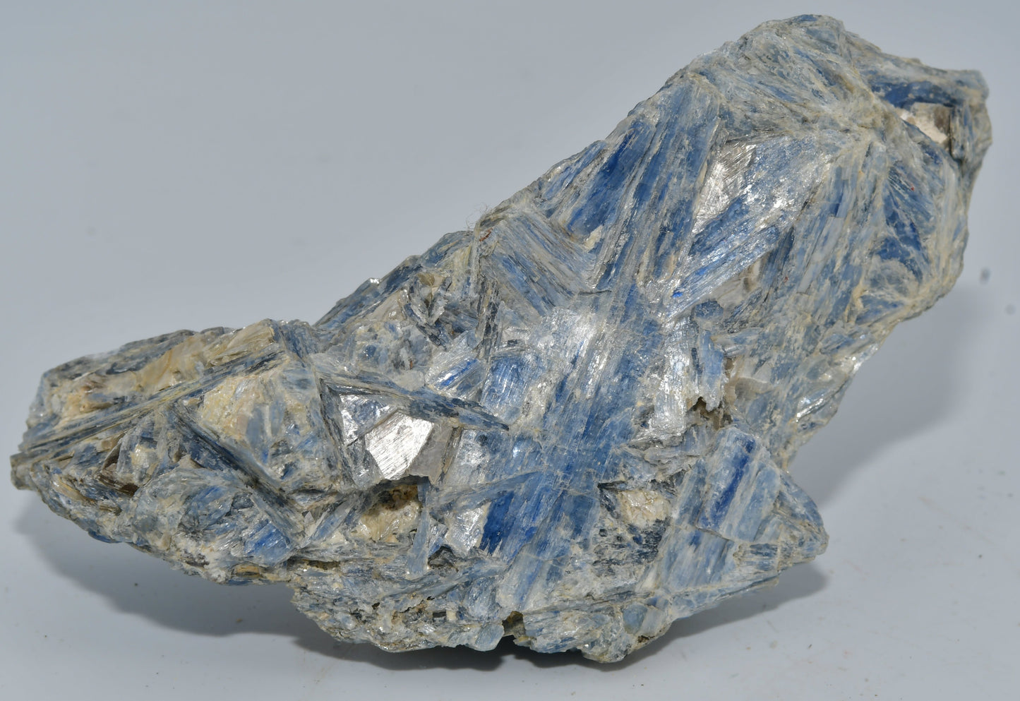 KYANITE