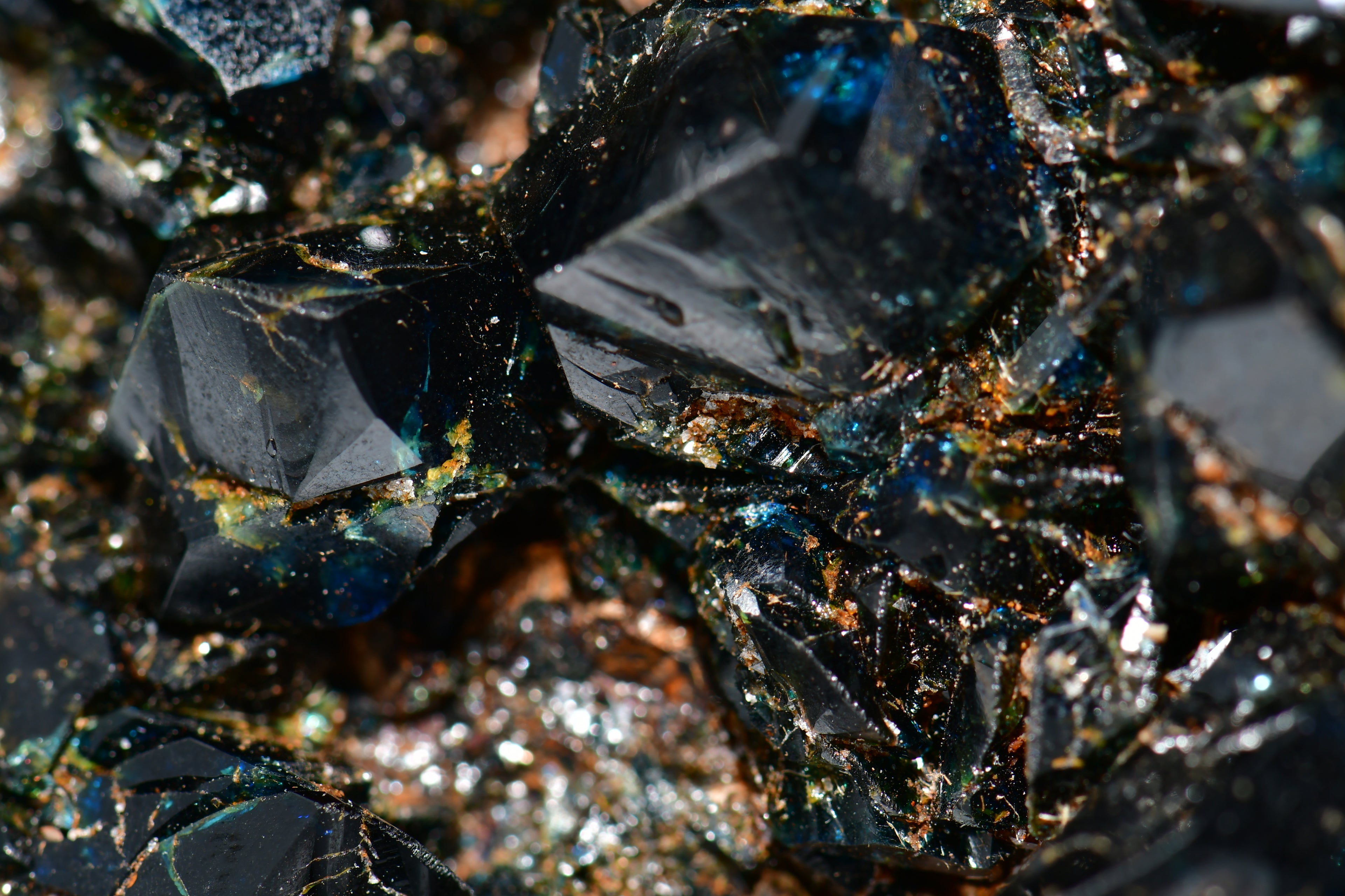 CASSITERITE and FLOURITE (large cabinet)