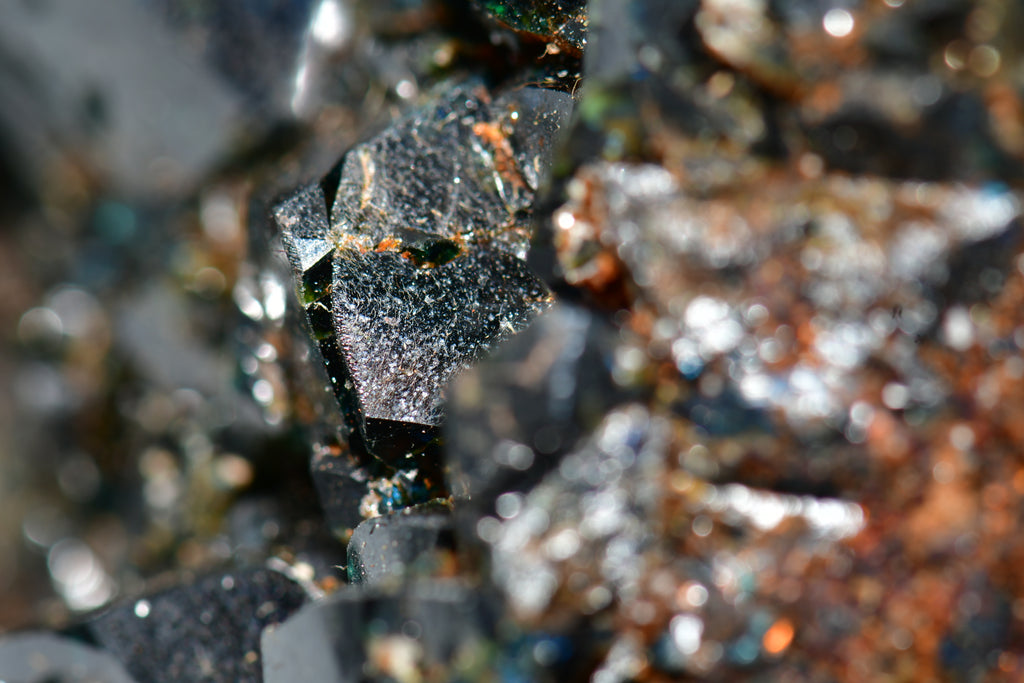 CASSITERITE and FLOURITE (large cabinet)