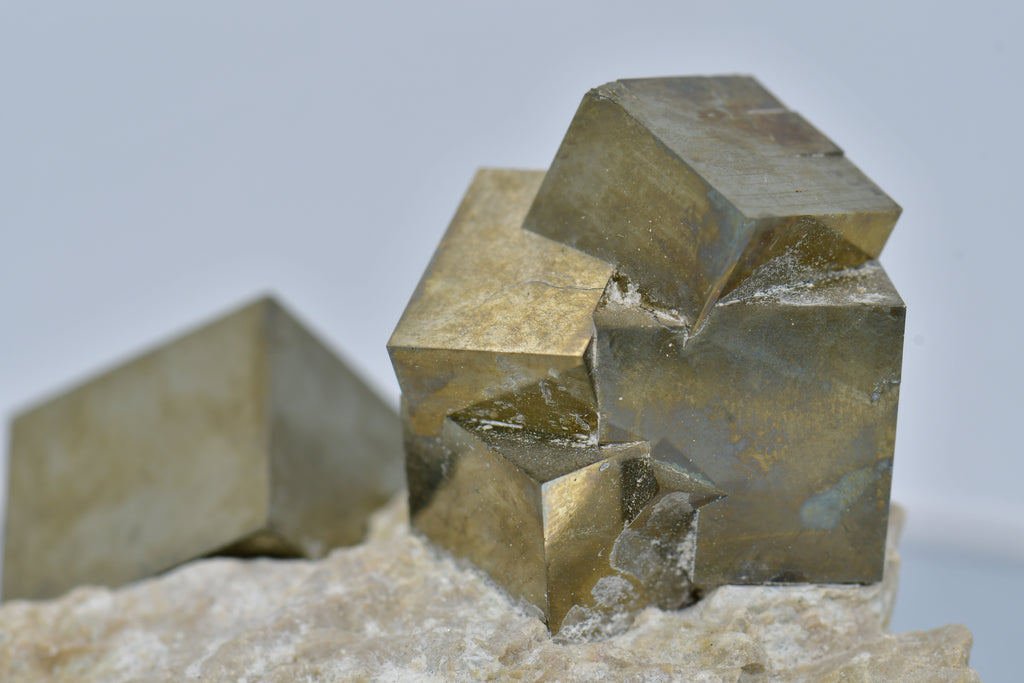 PYRITE  (small cabinet)