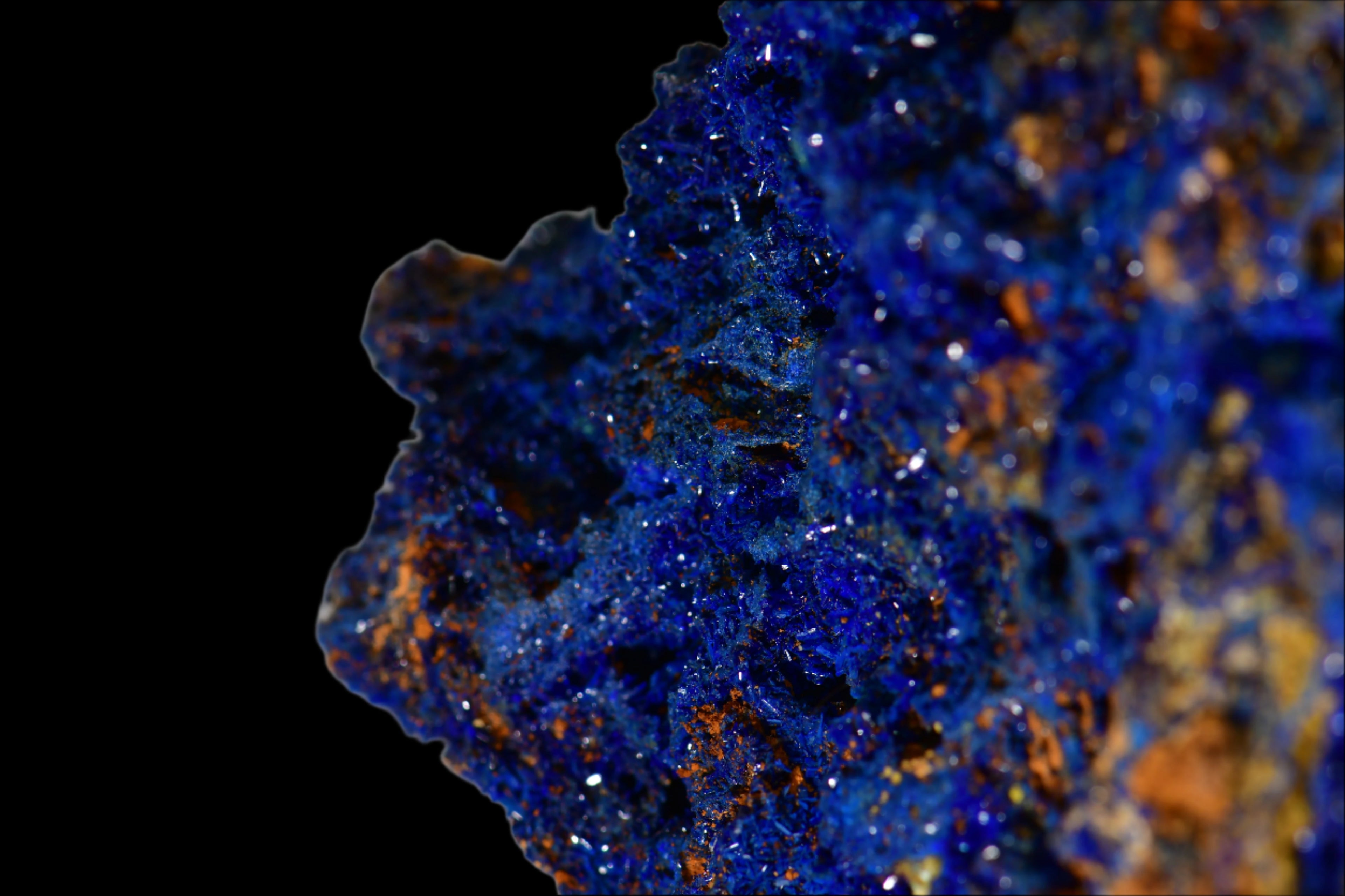 AZURITE on LIMONITE (cabinet)