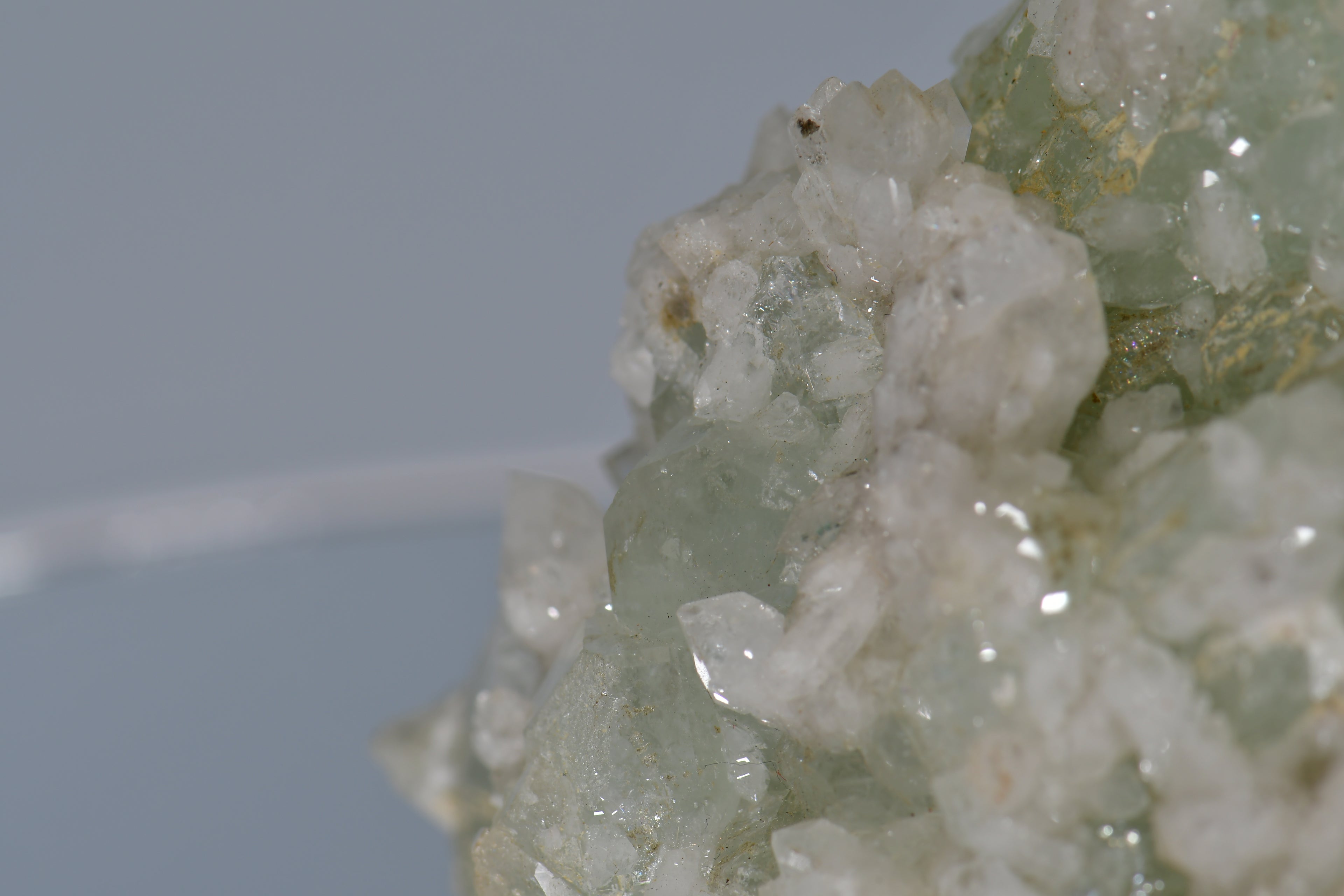 DATOLITE with QUARTZ (cabinet)