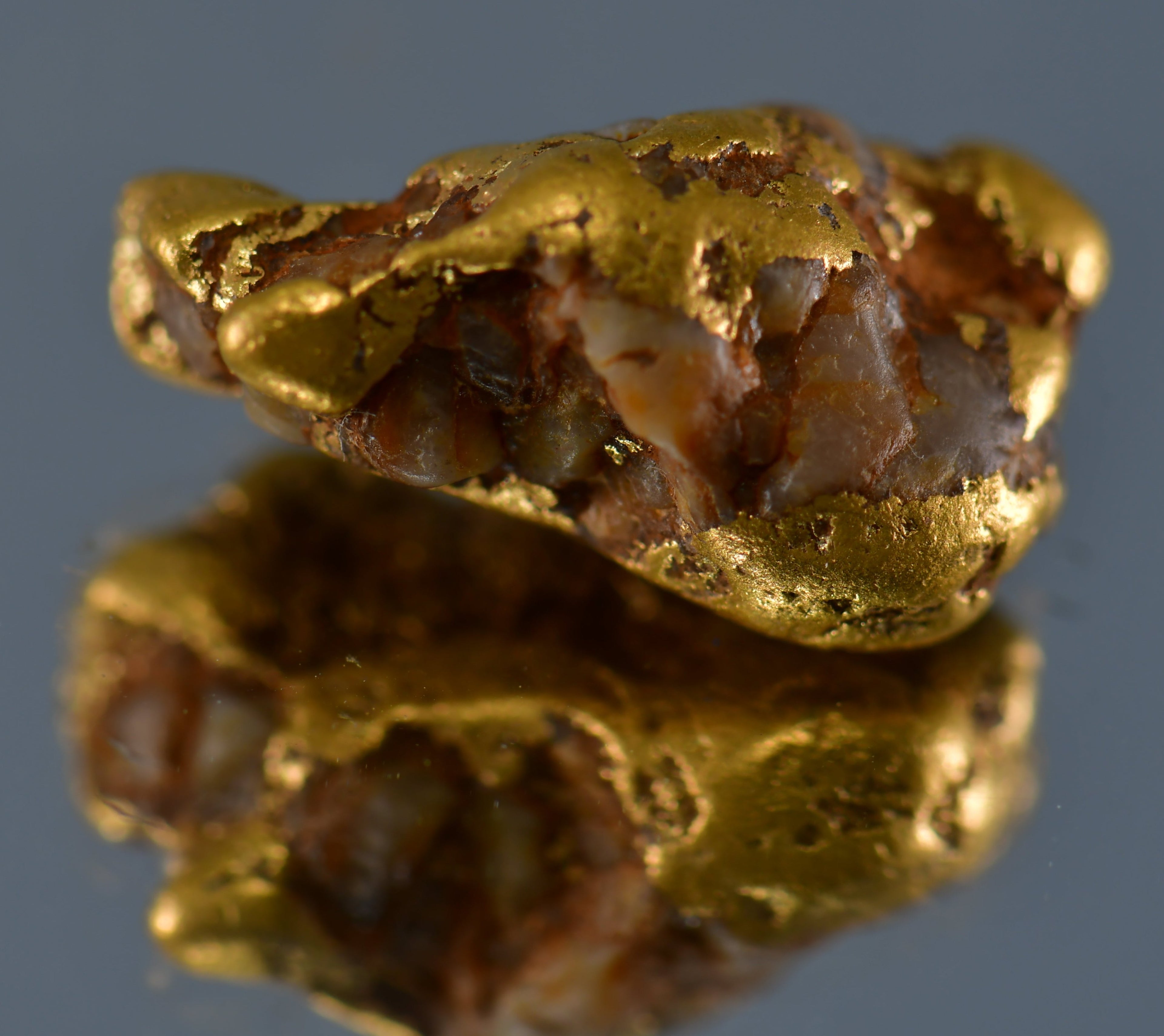 GOLD with QUARTZ (thumbnail) 4.48 grams
