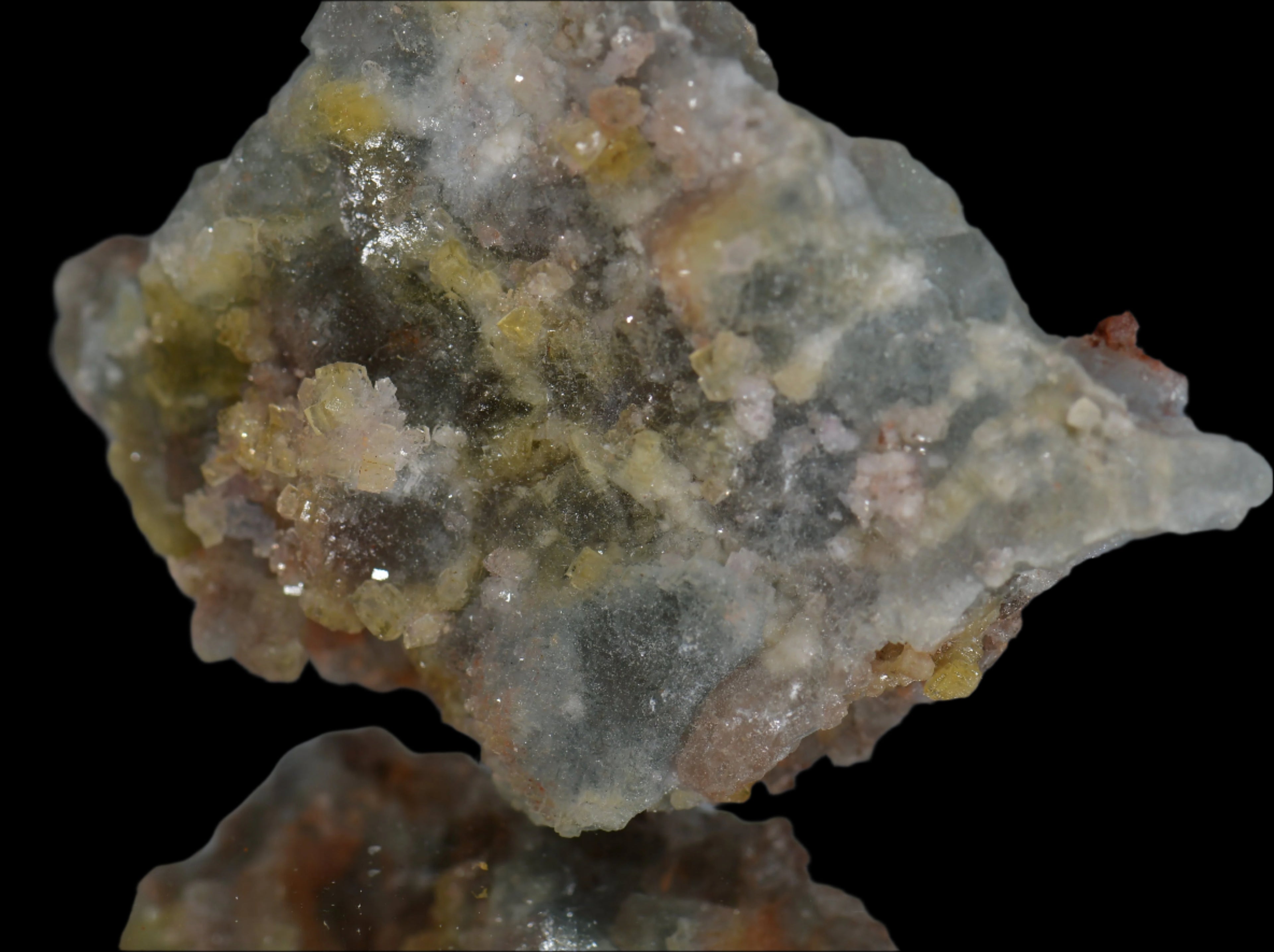 FLUORITE (miniature)