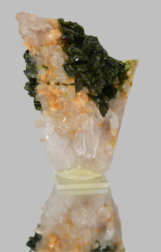 SPHALERITE, QUARTZ, MANGANOCALCITE