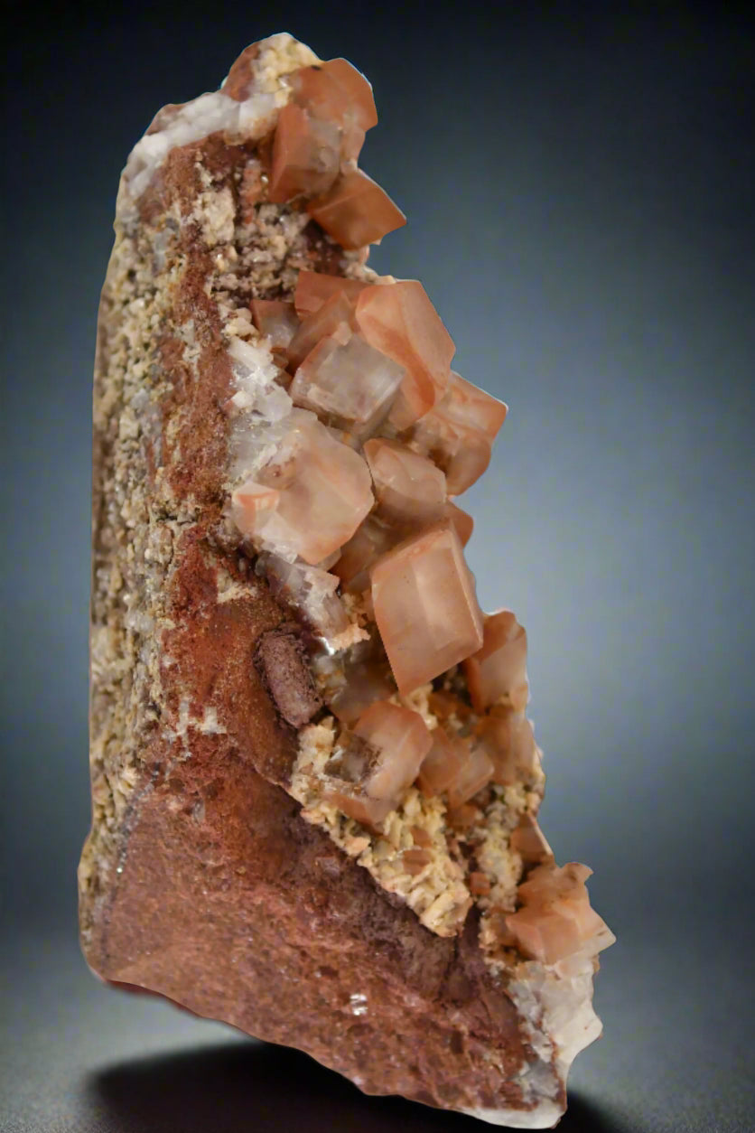 CALCITE (LARGE CABINET)