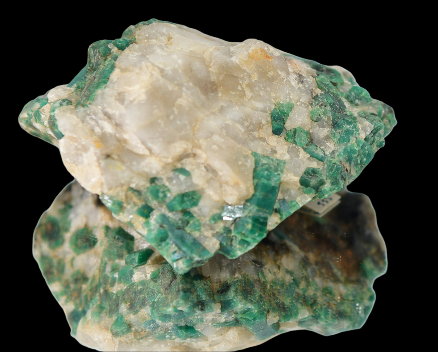 BERYL VAR. EMERALD